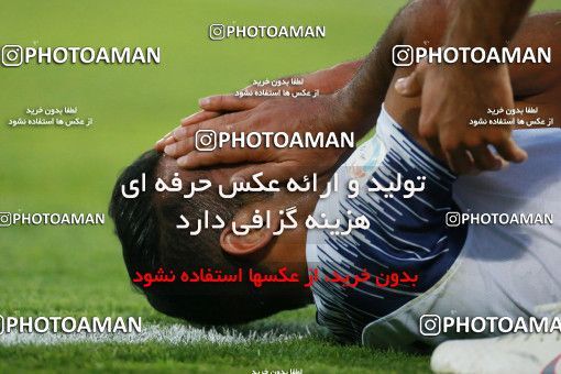 1315217, Tehran, Iran, لیگ برتر فوتبال ایران، Persian Gulf Cup، Week 9، First Leg، Persepolis 2 v 1 Paykan on 2018/11/19 at Azadi Stadium