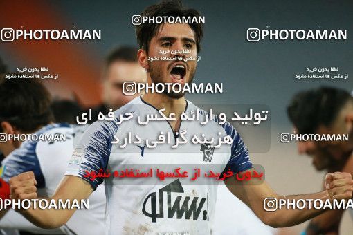 1315273, Tehran, Iran, لیگ برتر فوتبال ایران، Persian Gulf Cup، Week 9، First Leg، Persepolis 2 v 1 Paykan on 2018/11/19 at Azadi Stadium