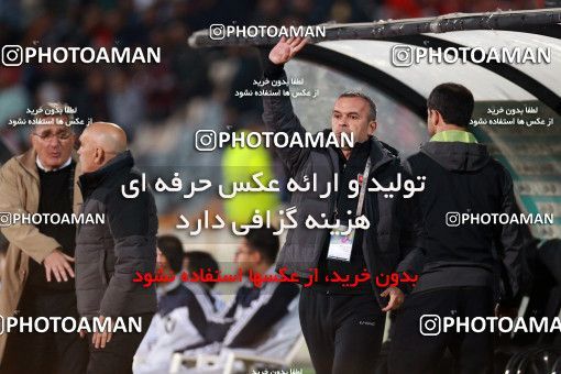 1315440, Tehran, Iran, لیگ برتر فوتبال ایران، Persian Gulf Cup، Week 9، First Leg، Persepolis 2 v 1 Paykan on 2018/11/19 at Azadi Stadium