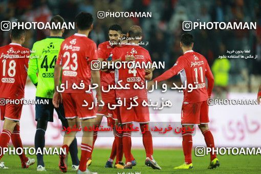 1315497, Tehran, Iran, لیگ برتر فوتبال ایران، Persian Gulf Cup، Week 9، First Leg، Persepolis 2 v 1 Paykan on 2018/11/19 at Azadi Stadium