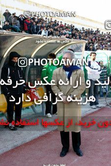 1319385, Hamedan, Iran, لیگ برتر فوتبال ایران، Persian Gulf Cup، Week 19، Second Leg، PAS Hamedan F.C. 0 v 3 Persepolis on 2008/12/13 at Shahid Mofatteh Stadium