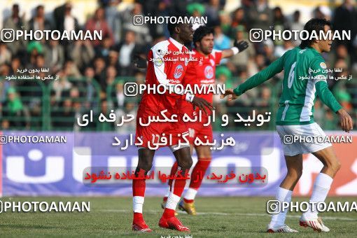 1319172, Hamedan, Iran, لیگ برتر فوتبال ایران، Persian Gulf Cup، Week 19، Second Leg، PAS Hamedan F.C. 0 v 3 Persepolis on 2008/12/13 at Shahid Mofatteh Stadium