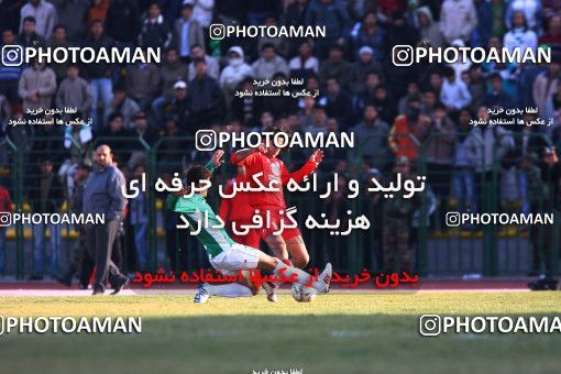 1319432, Hamedan, Iran, لیگ برتر فوتبال ایران، Persian Gulf Cup، Week 19، Second Leg، PAS Hamedan F.C. 0 v 3 Persepolis on 2008/12/13 at Shahid Mofatteh Stadium