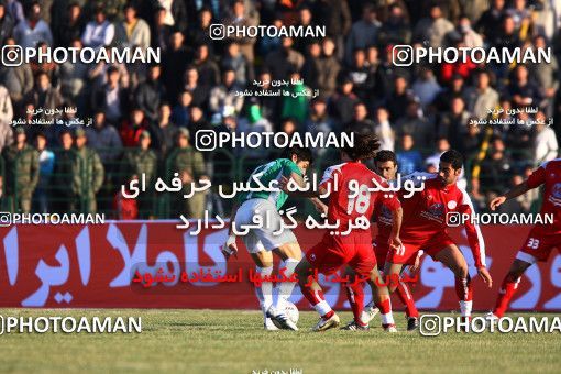 1319368, Hamedan, Iran, لیگ برتر فوتبال ایران، Persian Gulf Cup، Week 19، Second Leg، PAS Hamedan F.C. 0 v 3 Persepolis on 2008/12/13 at Shahid Mofatteh Stadium