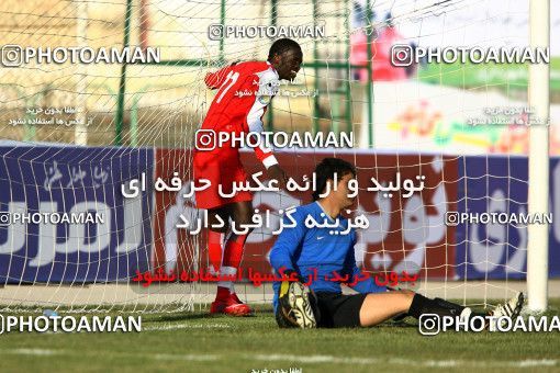 1319443, Hamedan, Iran, لیگ برتر فوتبال ایران، Persian Gulf Cup، Week 19، Second Leg، PAS Hamedan F.C. 0 v 3 Persepolis on 2008/12/13 at Shahid Mofatteh Stadium