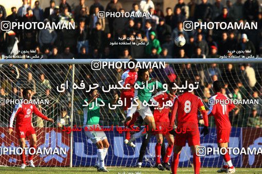 1319217, Hamedan, Iran, لیگ برتر فوتبال ایران، Persian Gulf Cup، Week 19، Second Leg، PAS Hamedan F.C. 0 v 3 Persepolis on 2008/12/13 at Shahid Mofatteh Stadium