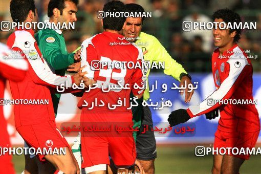 1319259, Hamedan, Iran, لیگ برتر فوتبال ایران، Persian Gulf Cup، Week 19، Second Leg، PAS Hamedan F.C. 0 v 3 Persepolis on 2008/12/13 at Shahid Mofatteh Stadium