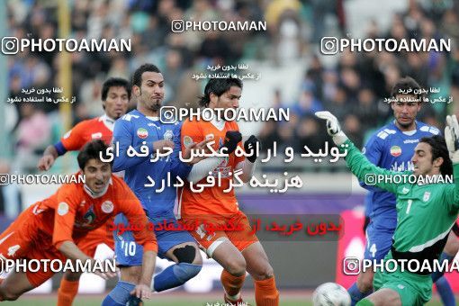 1317157, Tehran, Iran, لیگ برتر فوتبال ایران، Persian Gulf Cup، Week 21، Second Leg، Esteghlal 2 v 1 Mes Kerman on 2009/01/03 at Azadi Stadium