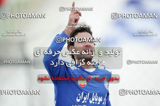 1317141, Tehran, Iran, لیگ برتر فوتبال ایران، Persian Gulf Cup، Week 21، Second Leg، Esteghlal 2 v 1 Mes Kerman on 2009/01/03 at Azadi Stadium