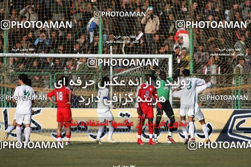 1317834, Isfahan,Fooladshahr, , لیگ برتر فوتبال ایران، Persian Gulf Cup، Week 21، Second Leg، Zob Ahan Esfahan 3 v 1 Persepolis on 2009/01/03 at Foolad Shahr Stadium