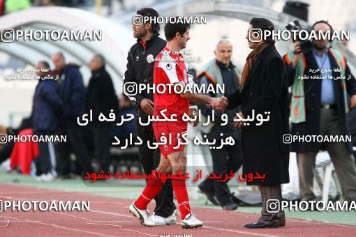 1318675, Tehran, , لیگ برتر فوتبال ایران، Persian Gulf Cup، Week 22، Second Leg، Persepolis 1 v 0 Foulad Khouzestan on 2009/01/16 at Azadi Stadium