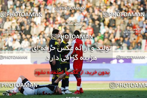 1318638, Tehran, , لیگ برتر فوتبال ایران، Persian Gulf Cup، Week 22، Second Leg، Persepolis 1 v 0 Foulad Khouzestan on 2009/01/16 at Azadi Stadium