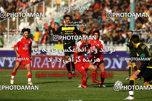 1318813, Tehran, , لیگ برتر فوتبال ایران، Persian Gulf Cup، Week 22، Second Leg، Persepolis 1 v 0 Foulad Khouzestan on 2009/01/16 at Azadi Stadium