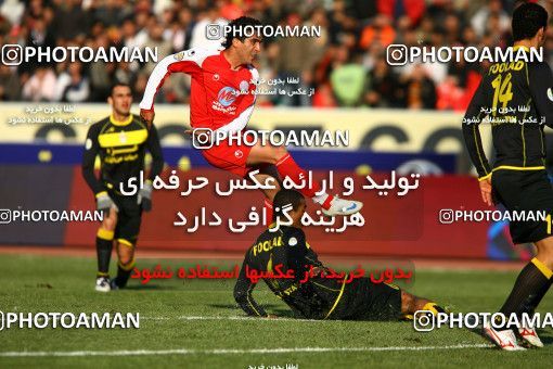 1318663, Tehran, , لیگ برتر فوتبال ایران، Persian Gulf Cup، Week 22، Second Leg، Persepolis 1 v 0 Foulad Khouzestan on 2009/01/16 at Azadi Stadium
