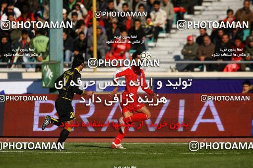 1318850, Tehran, , لیگ برتر فوتبال ایران، Persian Gulf Cup، Week 22، Second Leg، Persepolis 1 v 0 Foulad Khouzestan on 2009/01/16 at Azadi Stadium