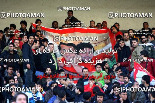 1318689, Tehran, , لیگ برتر فوتبال ایران، Persian Gulf Cup، Week 22، Second Leg، Persepolis 1 v 0 Foulad Khouzestan on 2009/01/16 at Azadi Stadium