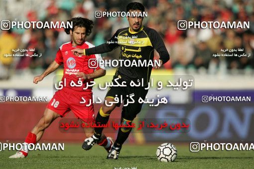 1317626, Tehran, , لیگ برتر فوتبال ایران، Persian Gulf Cup، Week 22، Second Leg، Persepolis 1 v 0 Foulad Khouzestan on 2009/01/16 at Azadi Stadium