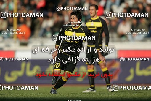1317476, Tehran, , لیگ برتر فوتبال ایران، Persian Gulf Cup، Week 22، Second Leg، Persepolis 1 v 0 Foulad Khouzestan on 2009/01/16 at Azadi Stadium