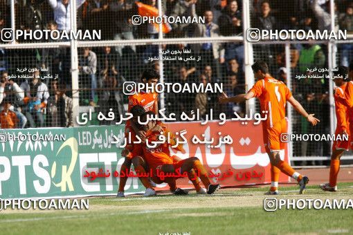 1317339, Shiraz, , لیگ برتر فوتبال ایران، Persian Gulf Cup، Week 22، Second Leg، Bargh Shiraz 1 v 4 Esteghlal on 2009/01/17 at Hafezieh Stadium