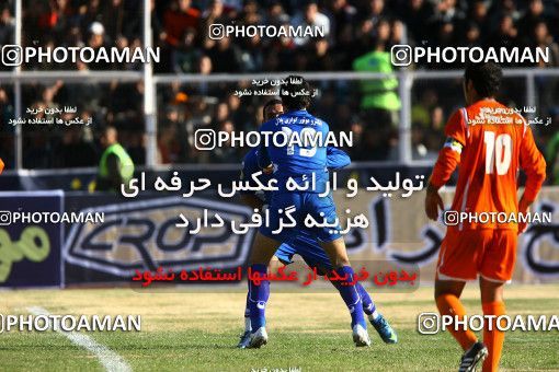 1317420, Shiraz, , لیگ برتر فوتبال ایران، Persian Gulf Cup، Week 22، Second Leg، Bargh Shiraz 1 v 4 Esteghlal on 2009/01/17 at Hafezieh Stadium