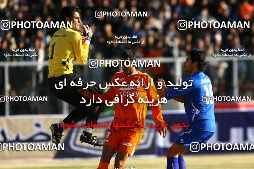 1317395, Shiraz, , لیگ برتر فوتبال ایران، Persian Gulf Cup، Week 22، Second Leg، Bargh Shiraz 1 v 4 Esteghlal on 2009/01/17 at Hafezieh Stadium