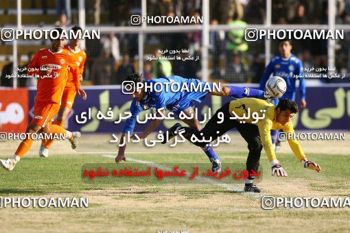 1317439, Shiraz, , لیگ برتر فوتبال ایران، Persian Gulf Cup، Week 22، Second Leg، Bargh Shiraz 1 v 4 Esteghlal on 2009/01/17 at Hafezieh Stadium