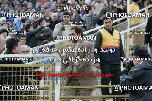 1318444, Tehran, Iran, لیگ برتر فوتبال ایران، Persian Gulf Cup، Week 23، Second Leg، Esteghlal 2 v 1 Saba Qom on 2009/01/23 at Azadi Stadium