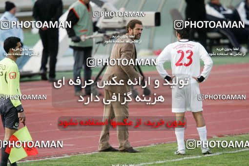 1318393, Tehran, Iran, لیگ برتر فوتبال ایران، Persian Gulf Cup، Week 23، Second Leg، Esteghlal 2 v 1 Saba Qom on 2009/01/23 at Azadi Stadium