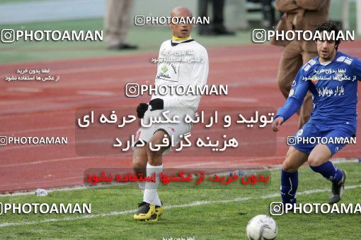 1318584, Tehran, Iran, لیگ برتر فوتبال ایران، Persian Gulf Cup، Week 23، Second Leg، Esteghlal 2 v 1 Saba Qom on 2009/01/23 at Azadi Stadium