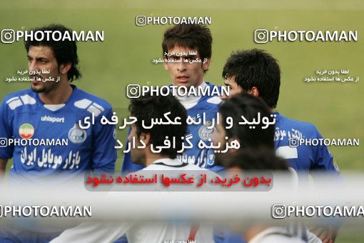 1318332, Tehran, Iran, لیگ برتر فوتبال ایران، Persian Gulf Cup، Week 23، Second Leg، Esteghlal 2 v 1 Saba Qom on 2009/01/23 at Azadi Stadium