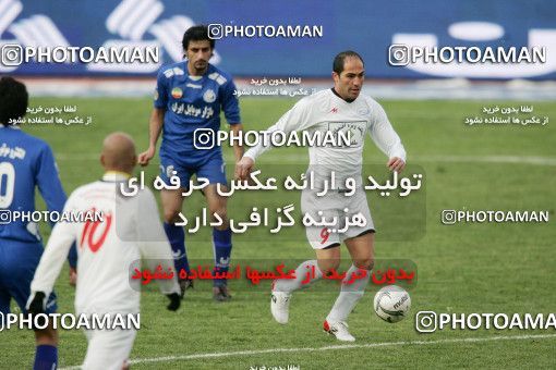 1318335, Tehran, Iran, لیگ برتر فوتبال ایران، Persian Gulf Cup، Week 23، Second Leg، Esteghlal 2 v 1 Saba Qom on 2009/01/23 at Azadi Stadium
