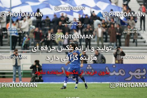 1318356, Tehran, Iran, لیگ برتر فوتبال ایران، Persian Gulf Cup، Week 23، Second Leg، Esteghlal 2 v 1 Saba Qom on 2009/01/23 at Azadi Stadium