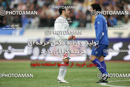1318337, Tehran, Iran, لیگ برتر فوتبال ایران، Persian Gulf Cup، Week 23، Second Leg، Esteghlal 2 v 1 Saba Qom on 2009/01/23 at Azadi Stadium