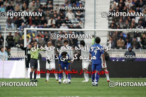 1318599, Tehran, Iran, لیگ برتر فوتبال ایران، Persian Gulf Cup، Week 23، Second Leg، Esteghlal 2 v 1 Saba Qom on 2009/01/23 at Azadi Stadium