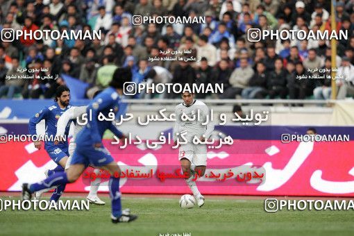 1318323, Tehran, Iran, لیگ برتر فوتبال ایران، Persian Gulf Cup، Week 23، Second Leg، Esteghlal 2 v 1 Saba Qom on 2009/01/23 at Azadi Stadium