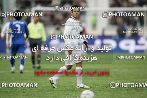 1318535, Tehran, Iran, لیگ برتر فوتبال ایران، Persian Gulf Cup، Week 23، Second Leg، Esteghlal 2 v 1 Saba Qom on 2009/01/23 at Azadi Stadium