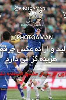 1318528, Tehran, Iran, لیگ برتر فوتبال ایران، Persian Gulf Cup، Week 23، Second Leg، Esteghlal 2 v 1 Saba Qom on 2009/01/23 at Azadi Stadium