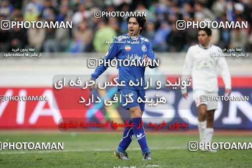 1318391, Tehran, Iran, لیگ برتر فوتبال ایران، Persian Gulf Cup، Week 23، Second Leg، Esteghlal 2 v 1 Saba Qom on 2009/01/23 at Azadi Stadium