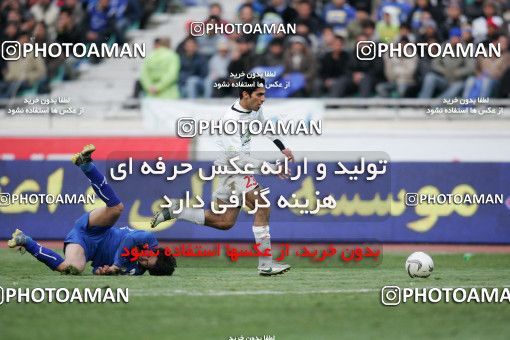 1318301, Tehran, Iran, لیگ برتر فوتبال ایران، Persian Gulf Cup، Week 23، Second Leg، Esteghlal 2 v 1 Saba Qom on 2009/01/23 at Azadi Stadium