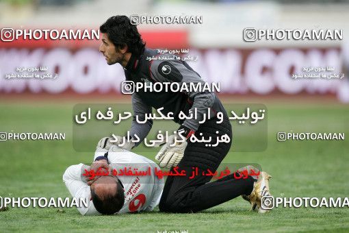 1318471, Tehran, Iran, لیگ برتر فوتبال ایران، Persian Gulf Cup، Week 23، Second Leg، Esteghlal 2 v 1 Saba Qom on 2009/01/23 at Azadi Stadium
