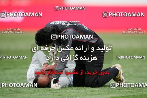 1318456, Tehran, Iran, لیگ برتر فوتبال ایران، Persian Gulf Cup، Week 23، Second Leg، Esteghlal 2 v 1 Saba Qom on 2009/01/23 at Azadi Stadium
