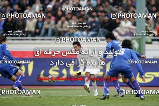 1318345, Tehran, Iran, لیگ برتر فوتبال ایران، Persian Gulf Cup، Week 23، Second Leg، Esteghlal 2 v 1 Saba Qom on 2009/01/23 at Azadi Stadium
