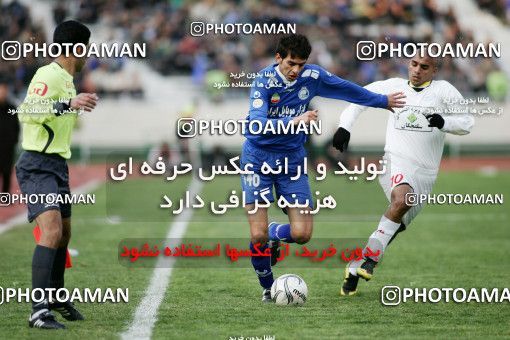 1316229, Tehran, Iran, لیگ برتر فوتبال ایران، Persian Gulf Cup، Week 23، Second Leg، Esteghlal 2 v 1 Saba Qom on 2009/01/23 at Azadi Stadium