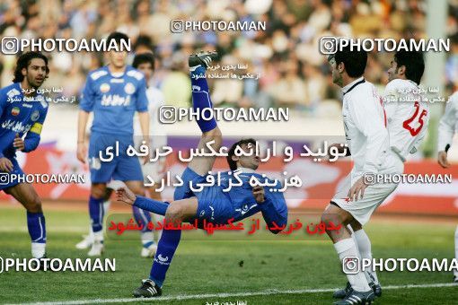 1316257, Tehran, Iran, لیگ برتر فوتبال ایران، Persian Gulf Cup، Week 23، Second Leg، Esteghlal 2 v 1 Saba Qom on 2009/01/23 at Azadi Stadium