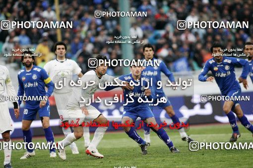 1316237, Tehran, Iran, لیگ برتر فوتبال ایران، Persian Gulf Cup، Week 23، Second Leg، Esteghlal 2 v 1 Saba Qom on 2009/01/23 at Azadi Stadium