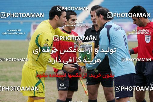 1318138, Tehran, Iran, لیگ برتر فوتبال ایران، Persian Gulf Cup، Week 24، Second Leg، Rah Ahan 1 v 0 Damash Gilan on 2009/01/30 at Ekbatan Stadium