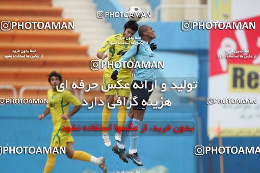 1318099, Tehran, Iran, لیگ برتر فوتبال ایران، Persian Gulf Cup، Week 24، Second Leg، Rah Ahan 1 v 0 Damash Gilan on 2009/01/30 at Ekbatan Stadium