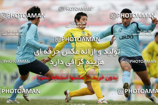 1317993, Tehran, Iran, لیگ برتر فوتبال ایران، Persian Gulf Cup، Week 24، Second Leg، Rah Ahan 1 v 0 Damash Gilan on 2009/01/30 at Ekbatan Stadium