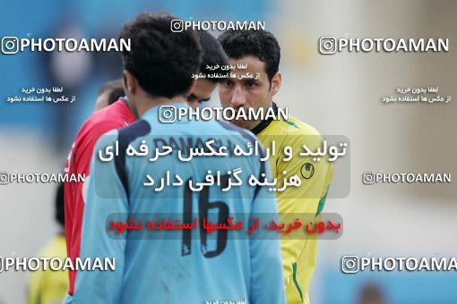 1318192, Tehran, Iran, لیگ برتر فوتبال ایران، Persian Gulf Cup، Week 24، Second Leg، Rah Ahan 1 v 0 Damash Gilan on 2009/01/30 at Ekbatan Stadium