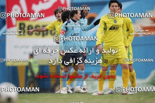 1318261, Tehran, Iran, لیگ برتر فوتبال ایران، Persian Gulf Cup، Week 24، Second Leg، Rah Ahan 1 v 0 Damash Gilan on 2009/01/30 at Ekbatan Stadium